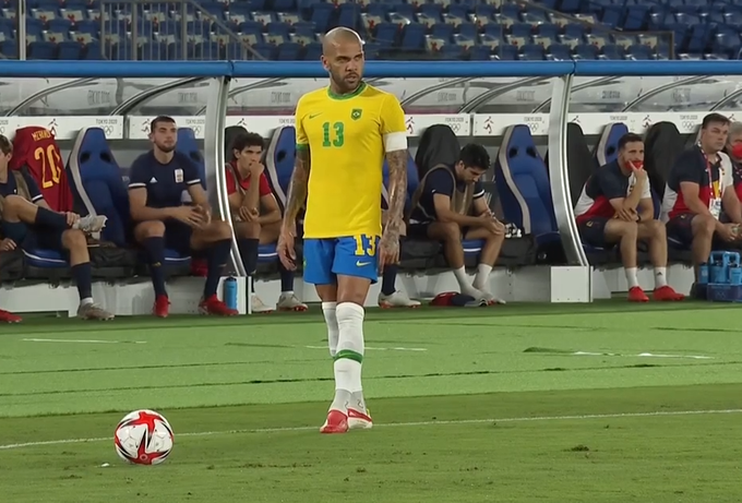  布斯塔红土专家，布宜诺斯艾利斯站成功卫冕