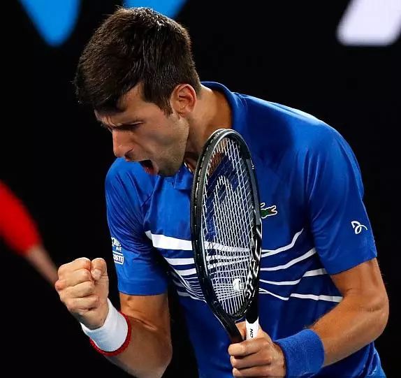  德约科维奇横扫半决赛，冲击个人第二十座大满贯  
