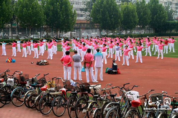  网球摄影大赛征集作品，捕捉赛场上的每一个动人瞬间  