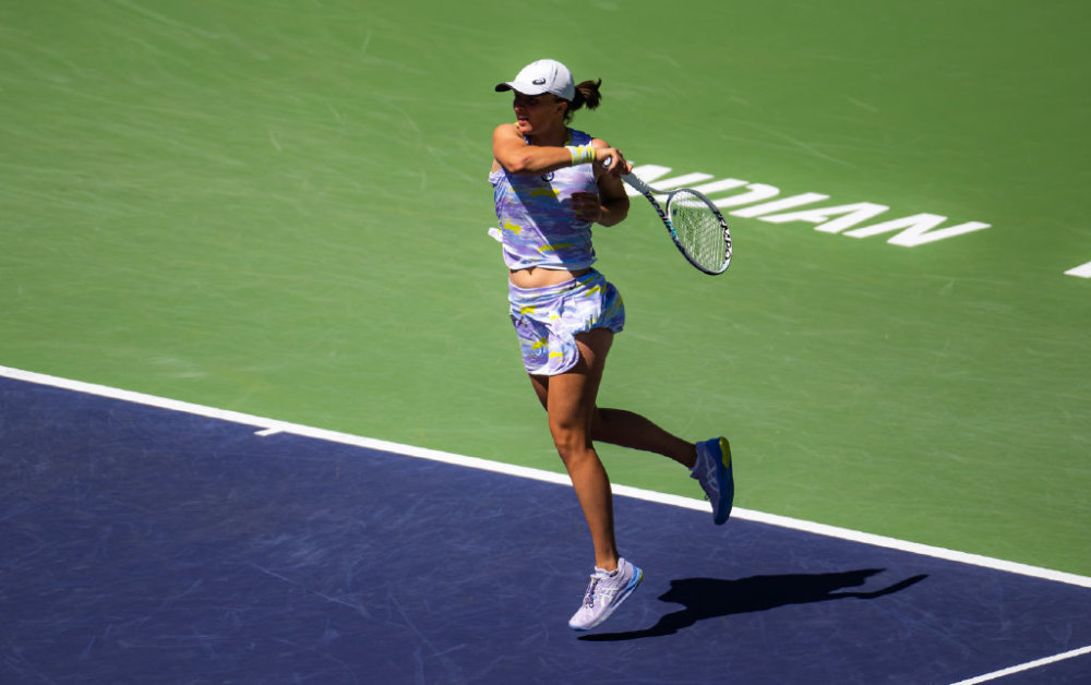  斯维亚泰克连胜纪录延续，罗兰加洛斯展风采