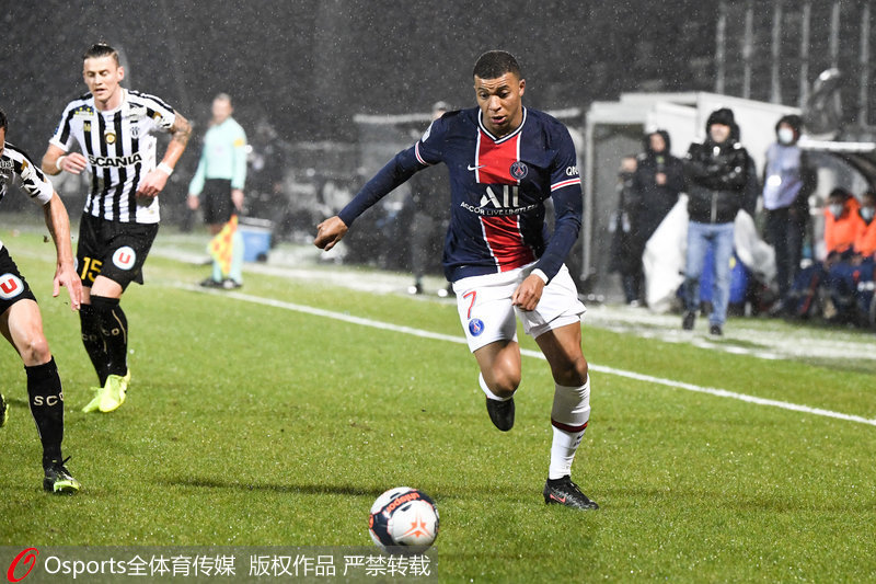  老将宝刀未老关键时刻稳定军心