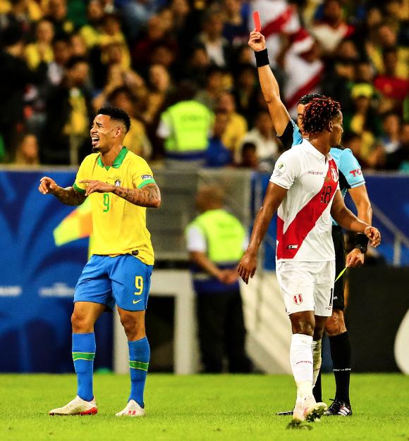  美洲杯决赛，阿根廷点球战胜巴西